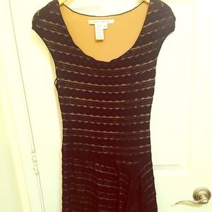 Black and nice Max studio dress. Super cute!